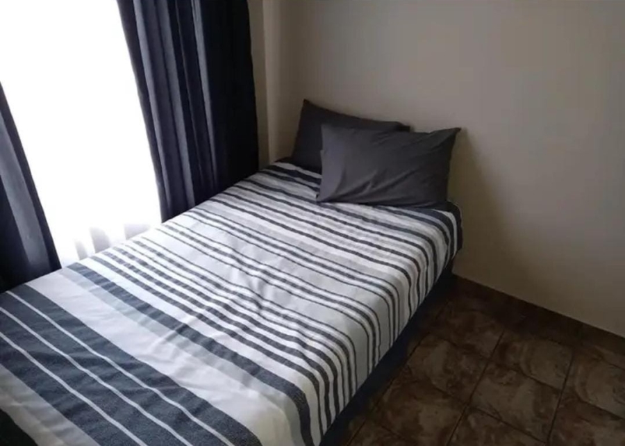 2 Bedroom Property for Sale in Vaalpark Free State